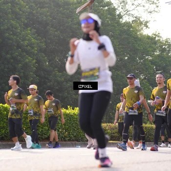 Runner Photo 6542331