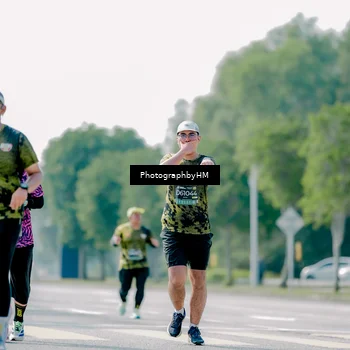 Runner Photo 6542357