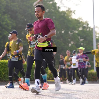 Runner Photo 6542358