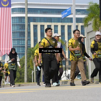 Runner Photo 6542360
