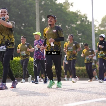 Runner Photo 6542371