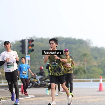 Runner Photo 6542372