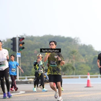 Runner Photo 6542374