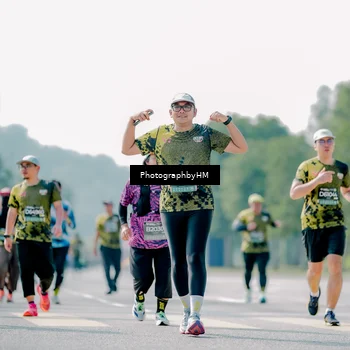 Runner Photo 6542402