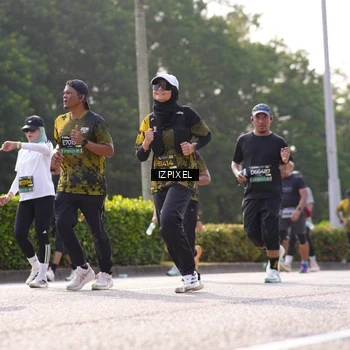 Runner Photo 6542432