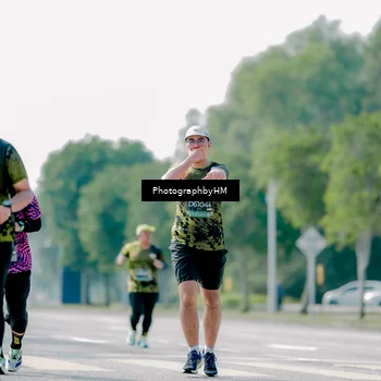 Runner Photo 6542434