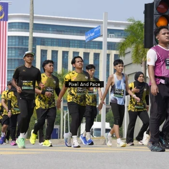 Runner Photo 6542439