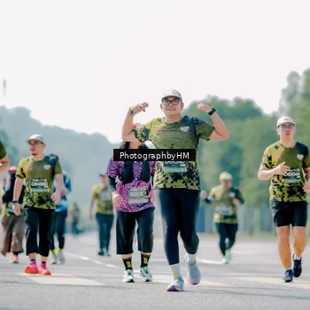 Runner Photo 6542446
