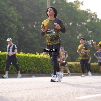 Runner Photo 6542454
