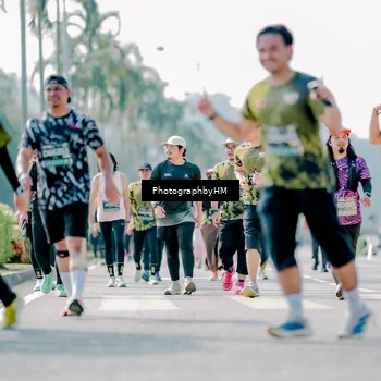 Runner Photo 6542457