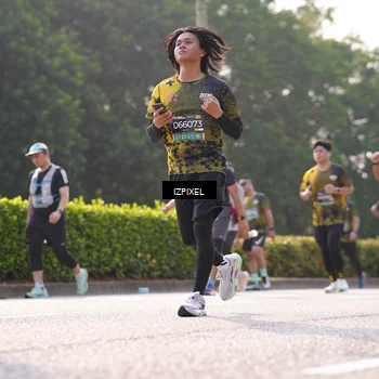 Runner Photo 6542461