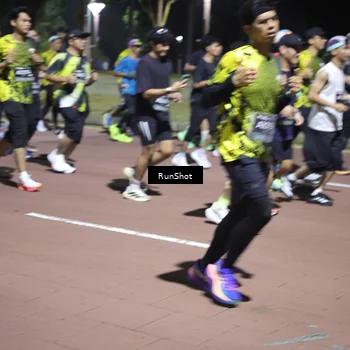 Runner Photo 6542482