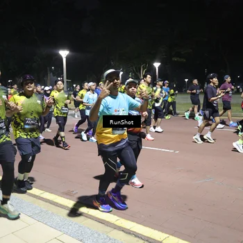 Runner Photo 6542487