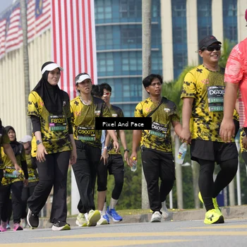 Runner Photo 6542489