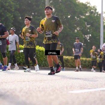 Runner Photo 6542492