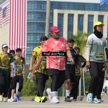 Runner Photo 6542508