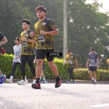 Runner Photo 6542510
