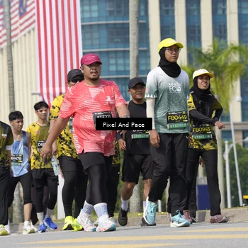 Runner Photo 6542524