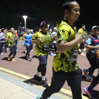 Runner Photo 6542535