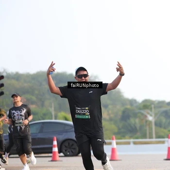 Runner Photo 6542541