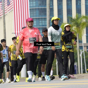 Runner Photo 6542549