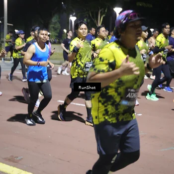 Runner Photo 6542563