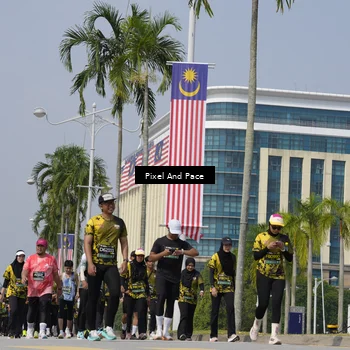 Runner Photo 6542568