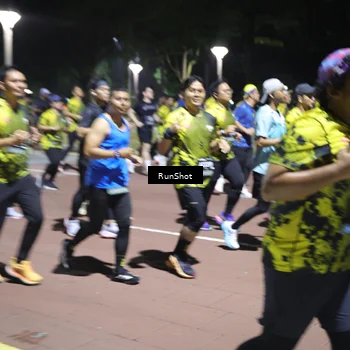 Runner Photo 6542575