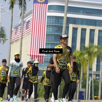 Runner Photo 6542578
