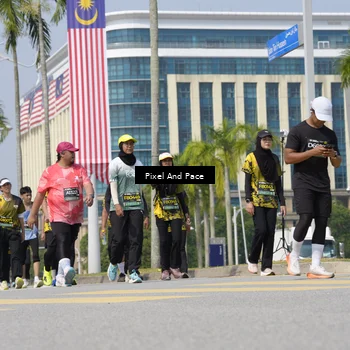 Runner Photo 6542586