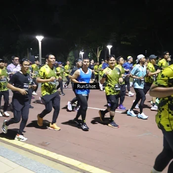 Runner Photo 6542627