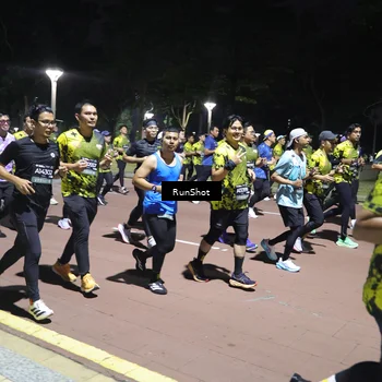 Runner Photo 6542629