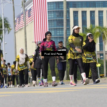 Runner Photo 6542649