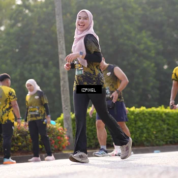 Runner Photo 6542659