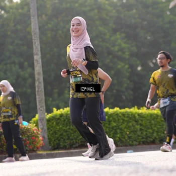 Runner Photo 6542663