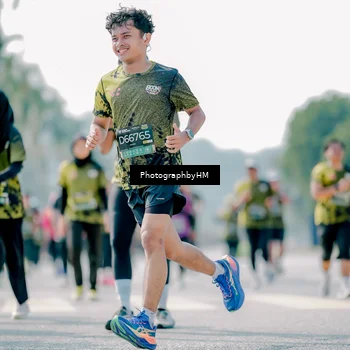 Runner Photo 6542667