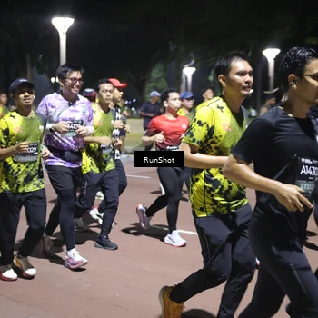 Runner Photo 6542674