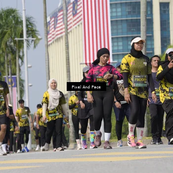 Runner Photo 6542681