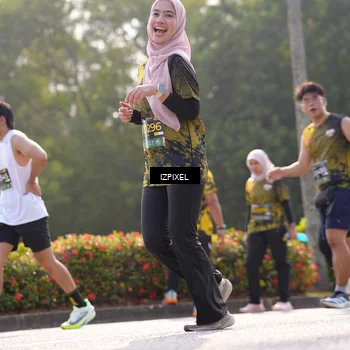 Runner Photo 6542682