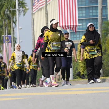 Runner Photo 6542688