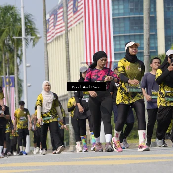 Runner Photo 6542694