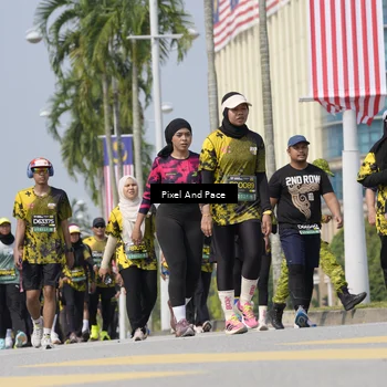 Runner Photo 6542711