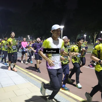 Runner Photo 6542712