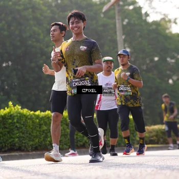 Runner Photo 6542717