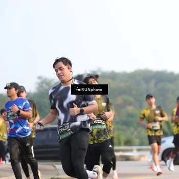Runner Photo 6542718
