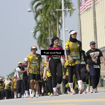 Runner Photo 6542731