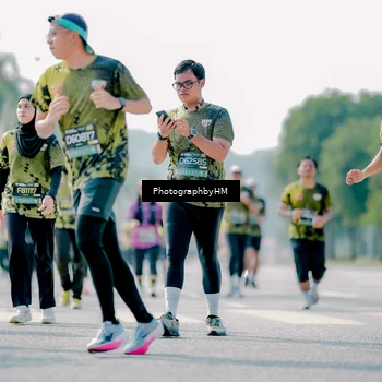 Runner Photo 6542738