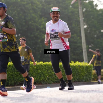 Runner Photo 6542741