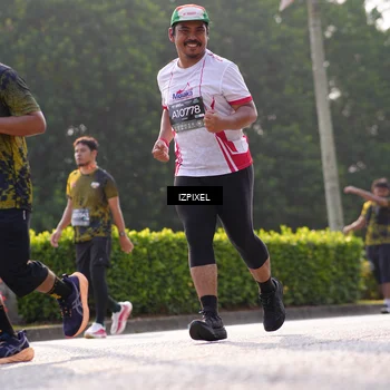 Runner Photo 6542748
