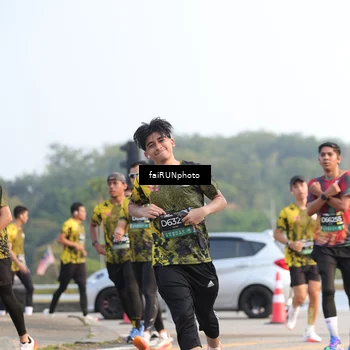 Runner Photo 6542752